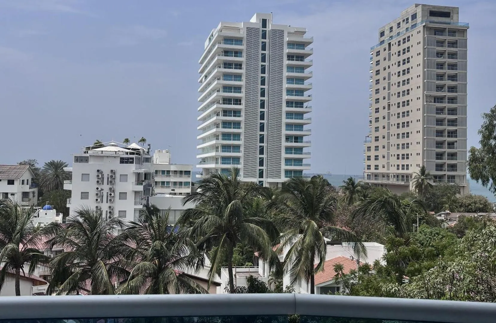Hermoso Apto Familiar En Sector Bello Horizonte Santa Marta  Colombia